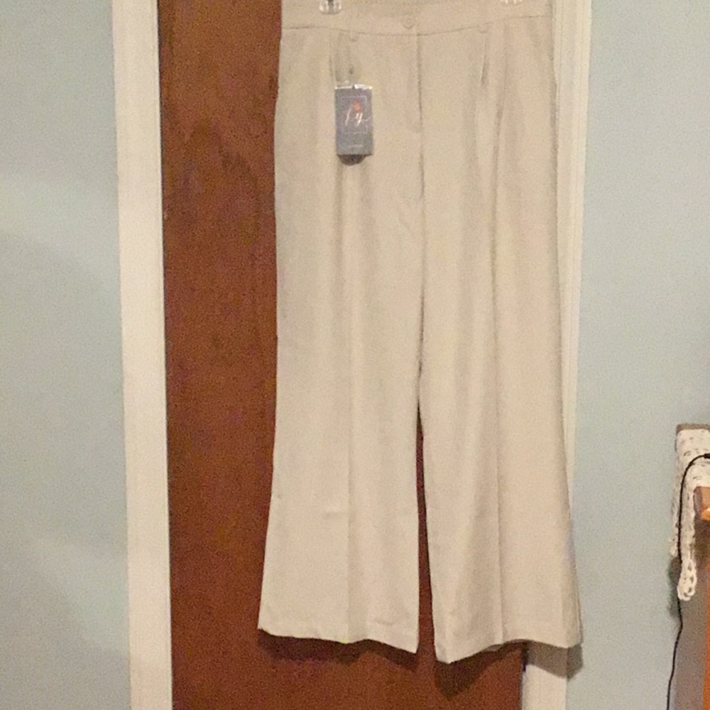 Ladies pants